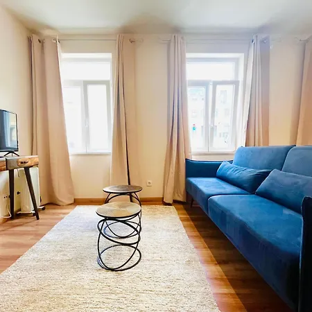 דירה Brandnew Designer's 2-bed 1011d *