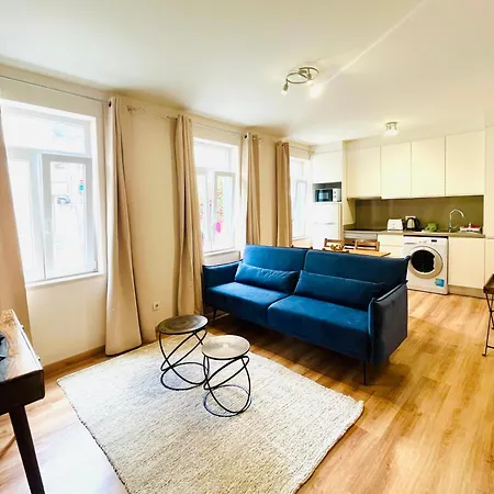 Brandnew Designer's 2-bed 1011d 아파트 리스본