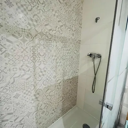 Apartment Brandnew Designer's 2-bed 1011d Lisbon