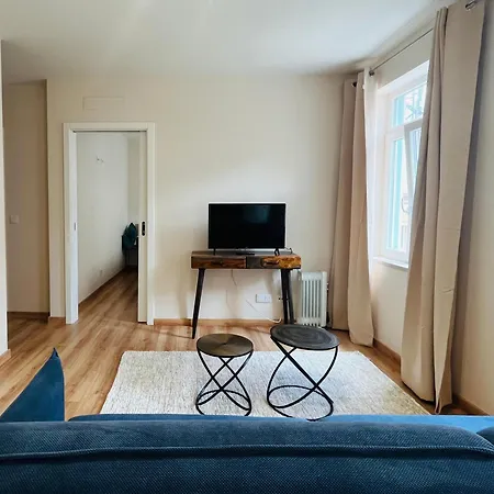 Apartment Brandnew Designer's 2-bed 1011d Lisbon